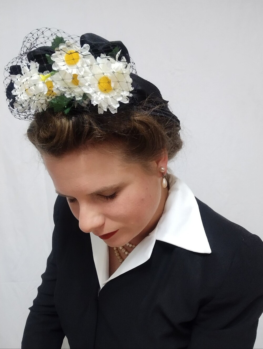 Black Straw Hat With Flowers